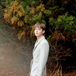 Chen April, and a Flower