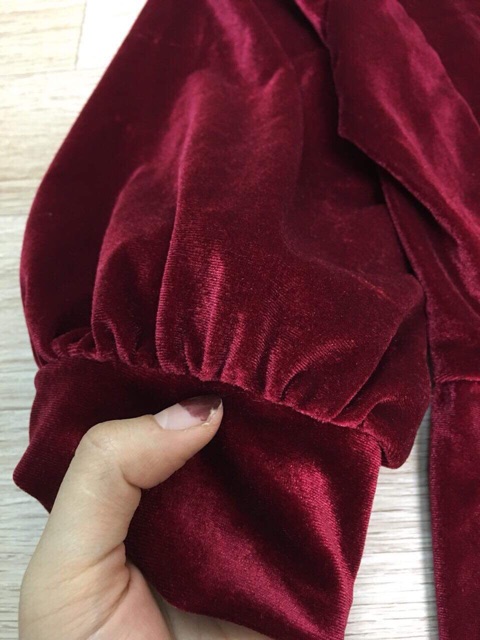 VÁY NHUNG TAY BỒNG