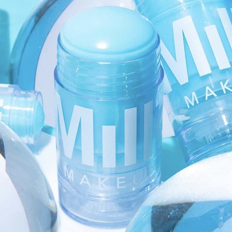 ❄️ Thanh lăn dưỡng ẩm mát da Milk Makeup Cooling Water ❄️