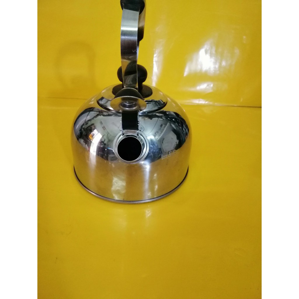 Ấm inox nội địa Nhật 2L (79), dùng được bếp từ