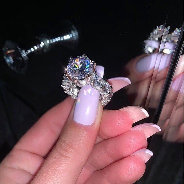 Nhẫn cho nữ đính đá zircon phong cách Âu Mỹ