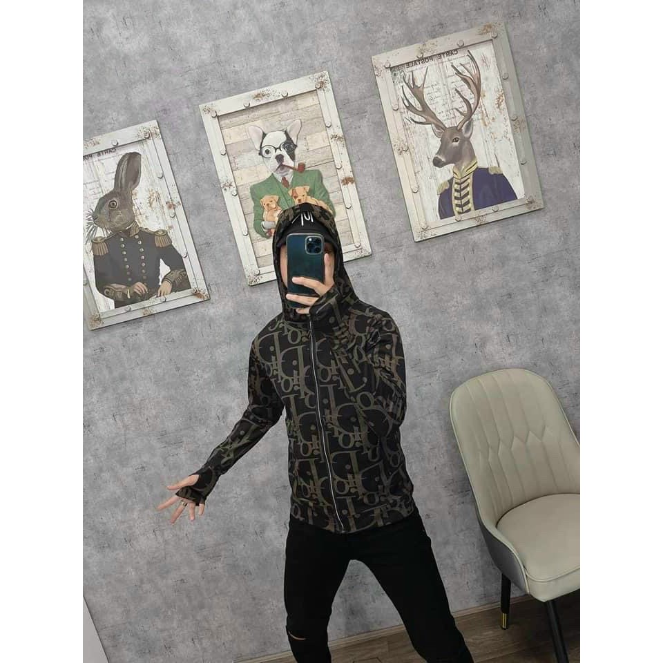 ⚡[𝑯𝑨̀𝑵𝑮 𝑺𝑷𝑭]⚡ Áo chống nắng Dior nam dập vân chìm logo - Áo đi nắng nam Dior chống UV, chất vải mát mẻ | BigBuy360 - bigbuy360.vn
