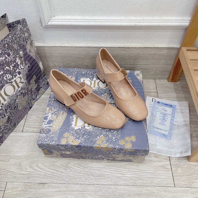 Giầy Dior quai dán e về đủ sz 2 màu đen - kem