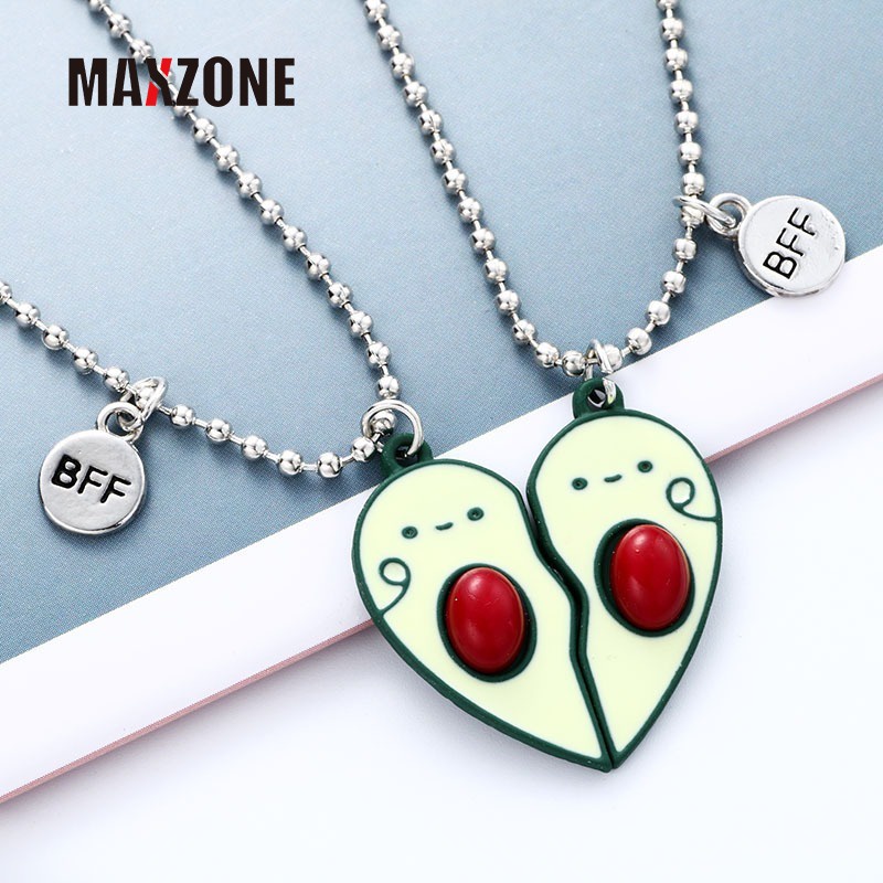 Bộ 2 Vòng cổ Mặt Trái Tim Vỡ Đôi Khắc Chữ Best Friend