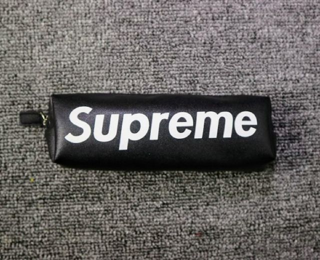 Túi đựng bút Supreme