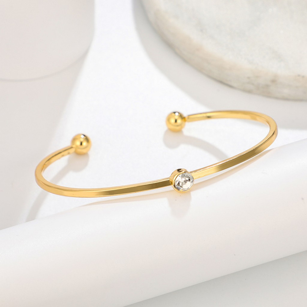 Bộ 4 Vòng Tay Hợp Kim Thiết Kế Đơn Giản Cho Nữ