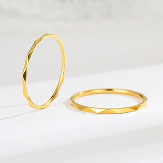 Đơn Giản Vàng 18k Titan Chống Lão Hóa Nhẫn Nữ V-cut fine ring Lưới Đơn Đỏ Nhẫn Thép Titan Trang Sức