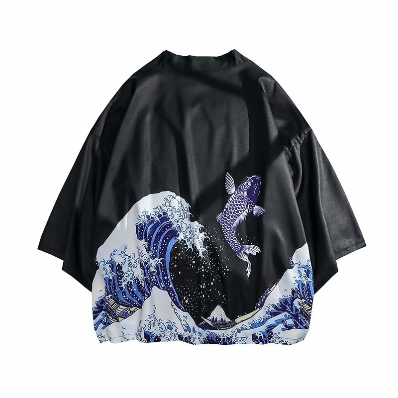 Set of men's short-sleeved shirt and wide-leg shorts with a flamingo print