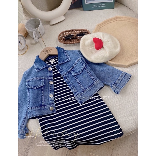 Áo bò kèm váy kẻ hb bé gái