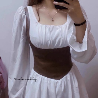 Đầm xòe tay dài bo eo DR002