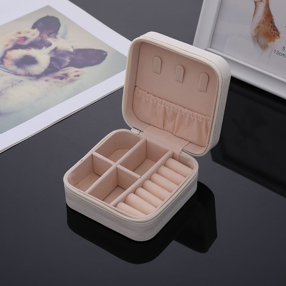 Hộp Đựng Trang Sức Đa Năng Chất Liệu Da Pu