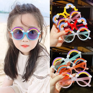 Mắt kính trẻ em