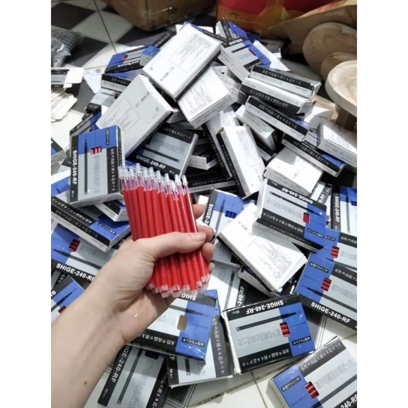Bút bay mực là nóng khi ủi 10 bút hàng hót
