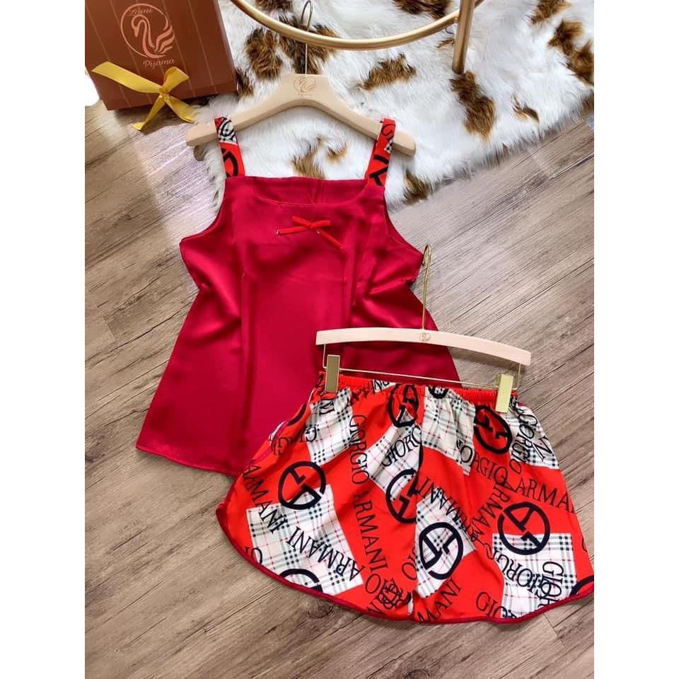 Pizama hai dây áo trơn phối quần họa tiết | BigBuy360 - bigbuy360.vn