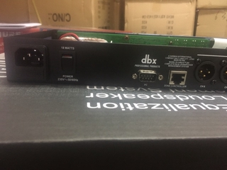 Bộ xử lý âm thanh dbx PA260