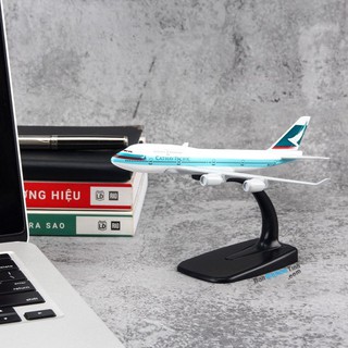 Mô hình máy bay Cathay Pacific Boeing B747 16cm Everfly