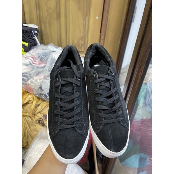 Giày sneakers Nam đen da lộn VNXK