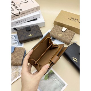 Ví C0ACH mini Medium Corner Zip