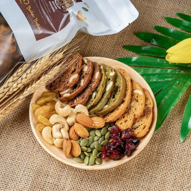 Bánh Ngũ Cốc Nướng Ăn Kiêng Không Đường BISCOTTI Nguyên Cám 3 Vị (500g) | BigBuy360 - bigbuy360.vn