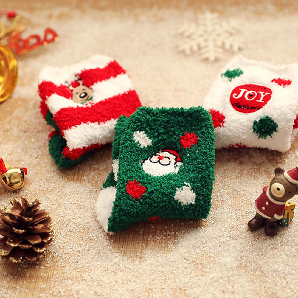 Vớ Lông Cừu San Hô Dày Giữ Ấm Mùa Thu Đông Họa Tiết Sọc Ông Già Noel Cho Nữ