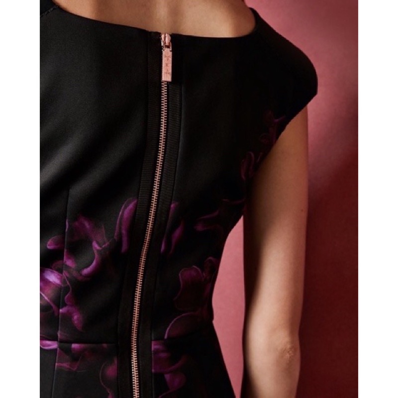 Đầm TED BAKER 🍀🍀🍀