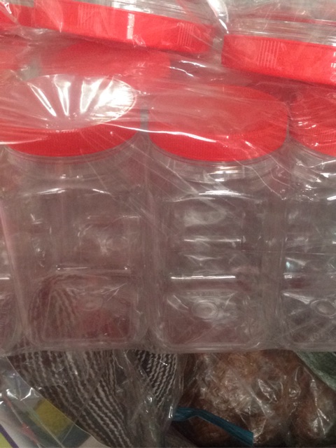 1 hủ nhựa 500ml