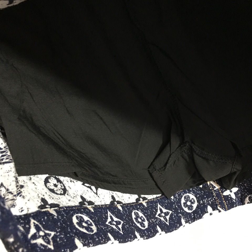 Chân váy nữ thời trang cao cấp Louis Vuitton LV phong cách quyến rũ, thu hút