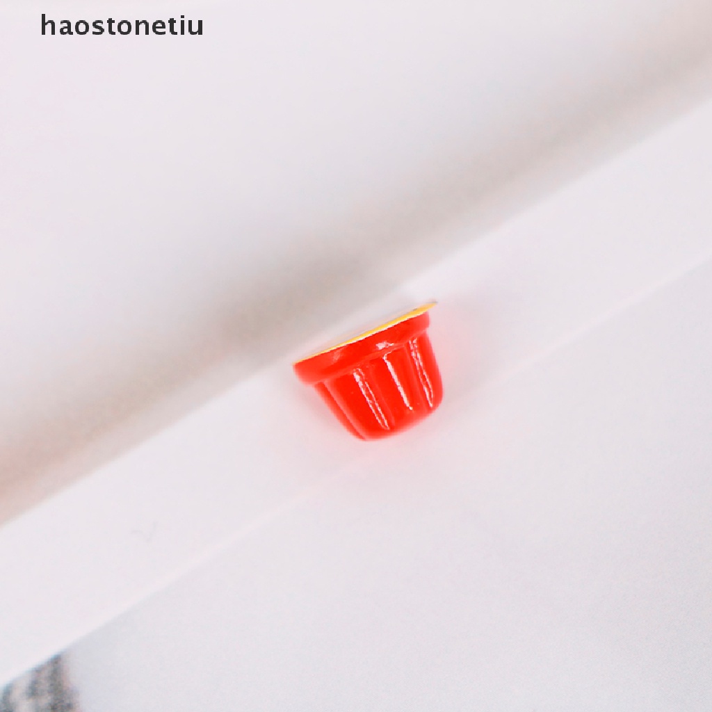 Set 10 Mô Hình Chai Nước Mini Bằng Nhựa Resin Trang Trí Nhà Búp Bê