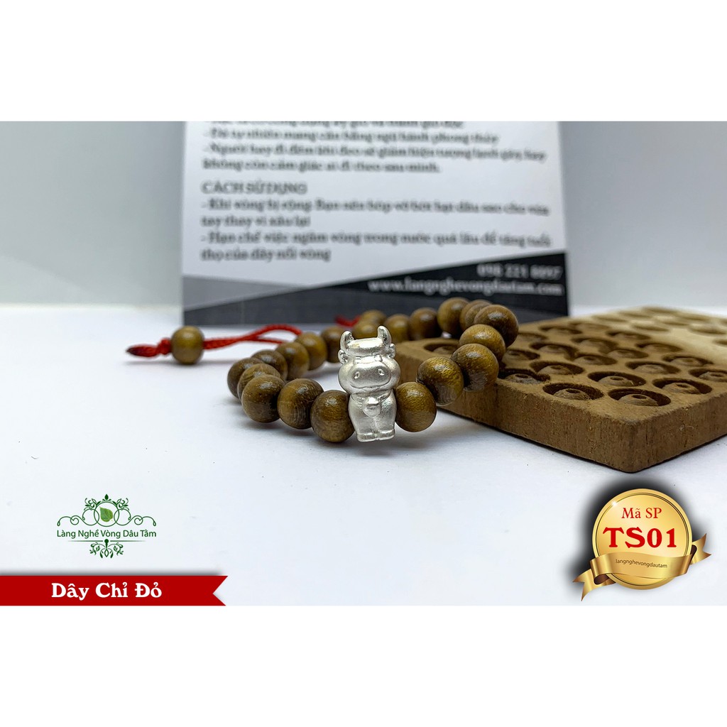 Vòng dâu tằm giúp bé ngủ ngon, giảm quấy khóc đêm, kỵ người vía nặng