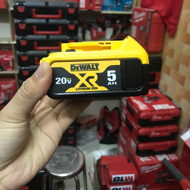 Pin dewalt chính hãng bảo hành 1 năm