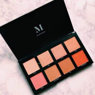 Bảng mắt morphe 8W