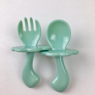 Bộ thìa nĩa có nút chặn an toàn cho bé ăn dặm