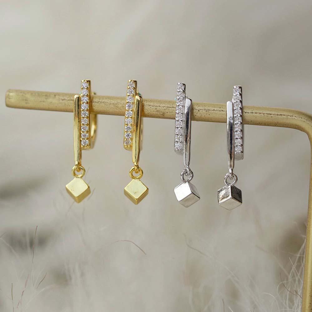 Bông Tai Dạng Vòng Đính Hạt Đơn Giản Thời Trang Hàn Quốc Cho Nữ