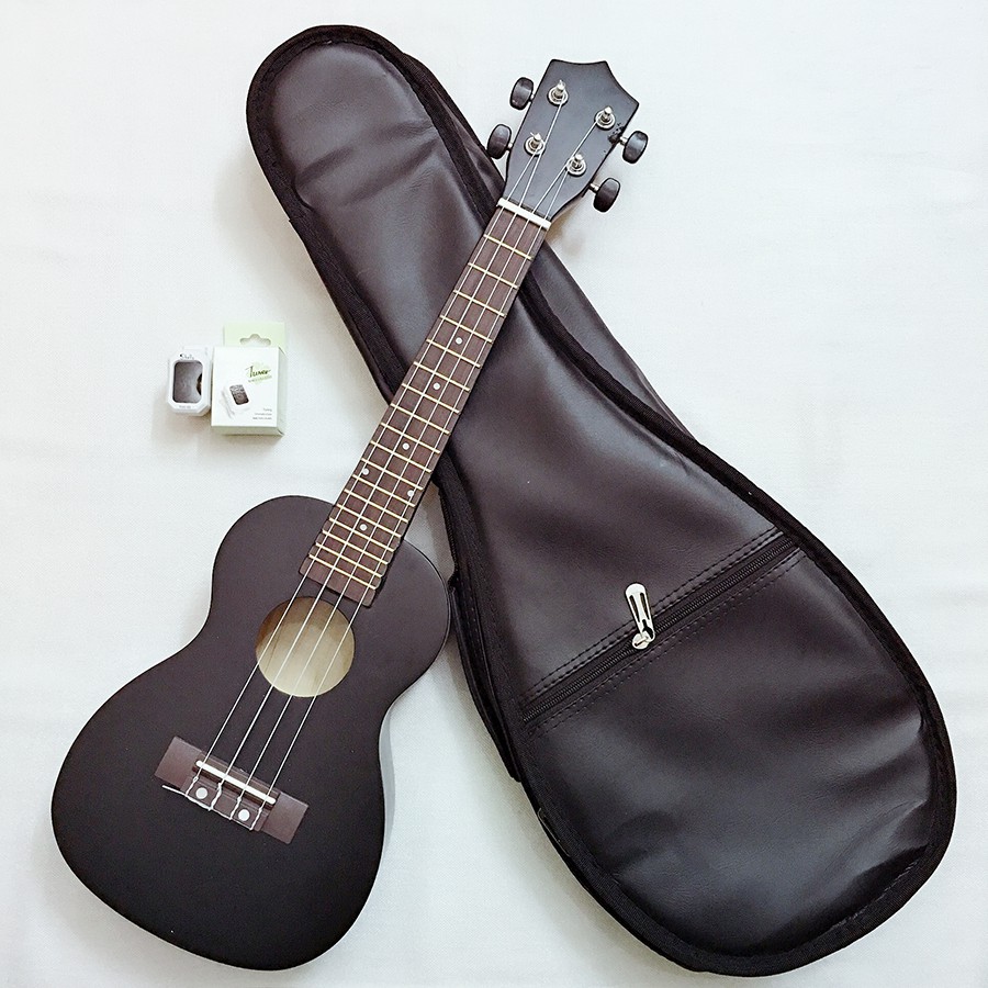 Combo bao da ukulele Soprano + Capo ukulele Soprano/concert