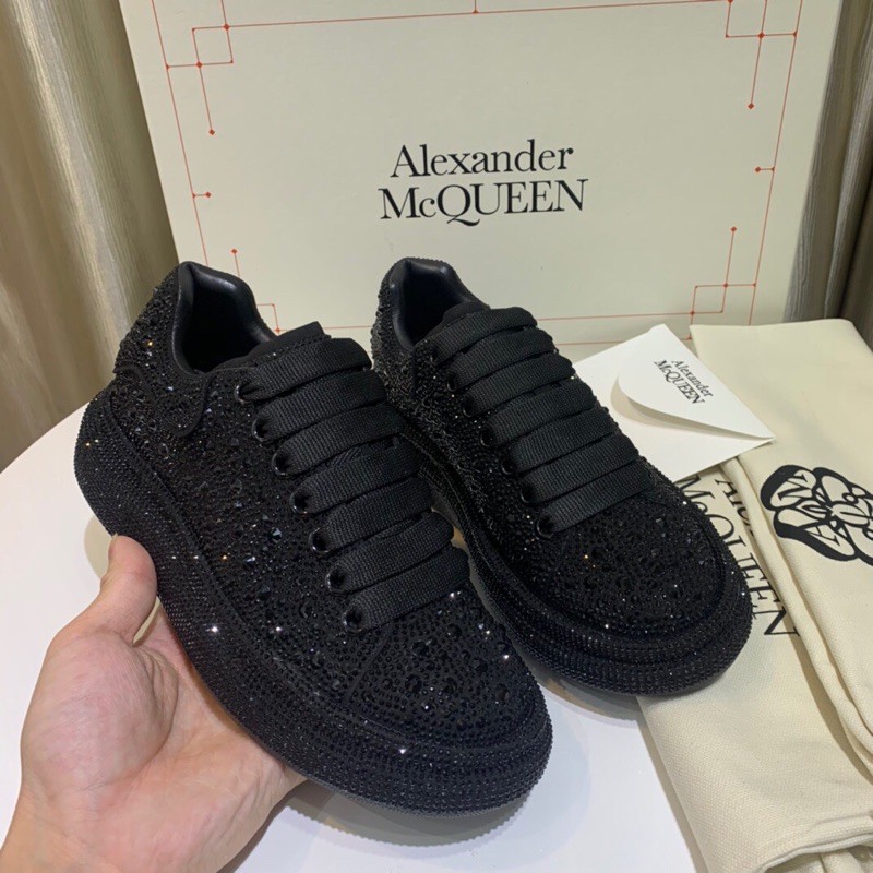 Giày Alexander McQueen thời trang hàng cao cấp thiết kế 2 màu mới nhất phong cách cổ điển có đính đá siêu lấp lánh