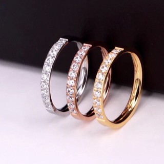 Nhẫn titan nữa viền đá cao cấp