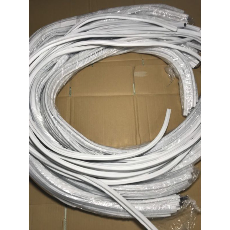 Roăng Tủ Lạnh Kiểu Gài 1m8_2m Kèm Nam Châm Gắn Sẵn