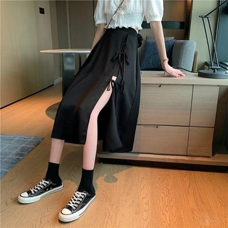 chân váy lụa xẻ tà