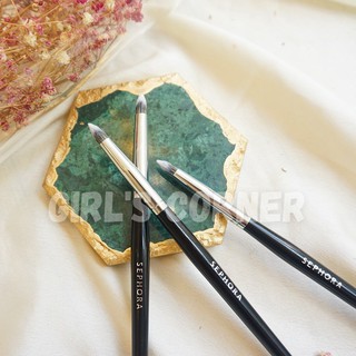 Cọ Nhấn Đuôi Mắt Sephora 24 Smockey Liner Brush