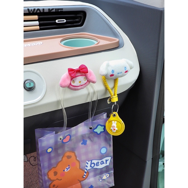 Đồ Chơi Nhồi Bông Mềm Mại Treo Gối Tựa Đầu Xe Hơi Hình Kuromi Melody