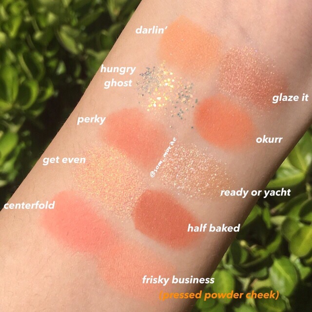 BẢNG PHẤN MẮT COLOURPOP #BABYGOTPEACH