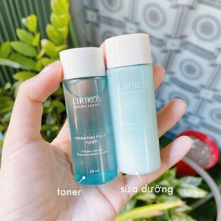 BỘ DƯỠNG ẨM MINISIZE LIRIKOS MARINE ENERY - GỒM 1 TONER VÀ 1 CHAI SỮA DƯƠNG 25ML