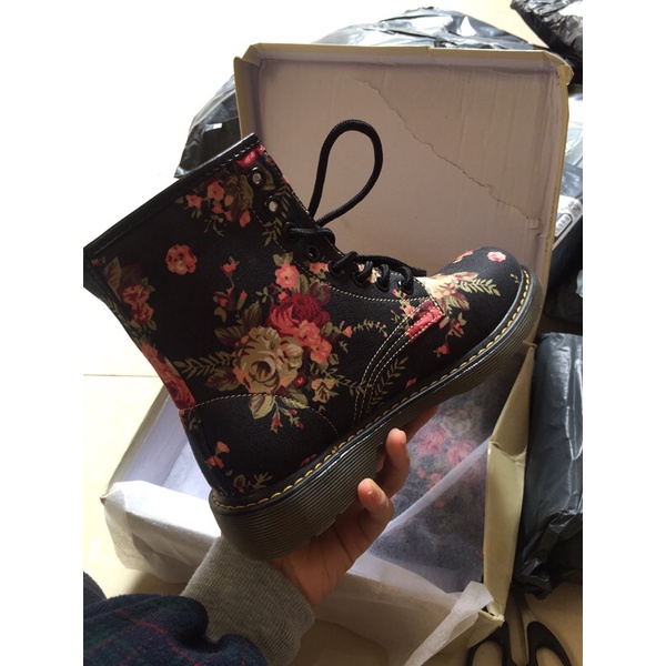 (Order_ảnh thật cuối) Boots cao hoạ tiết thời trang | BigBuy360 - bigbuy360.vn
