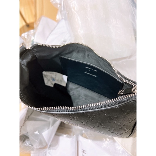 Túi mlb kẹp nách