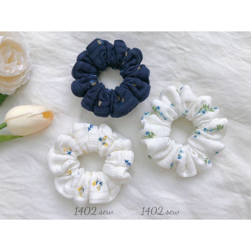 Scrunchies dây buộc tóc hoa nhí vải thun gân hàn mềm mịn - Made by 1402.Sew 🌱