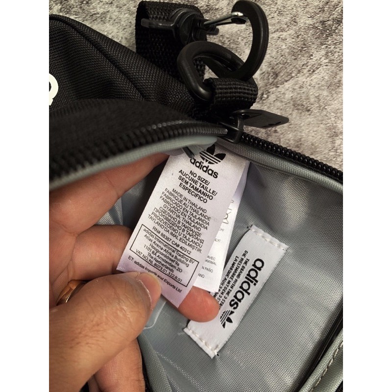 [ GIẢM 20k cho follower] Túi chéo mini ( đen / trắng ) | BigBuy360 - bigbuy360.vn