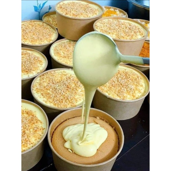 Bánh Bông Lan Kem Trứng Dừa Nướng