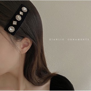 Kẹp tóc bấm nhung đính đá