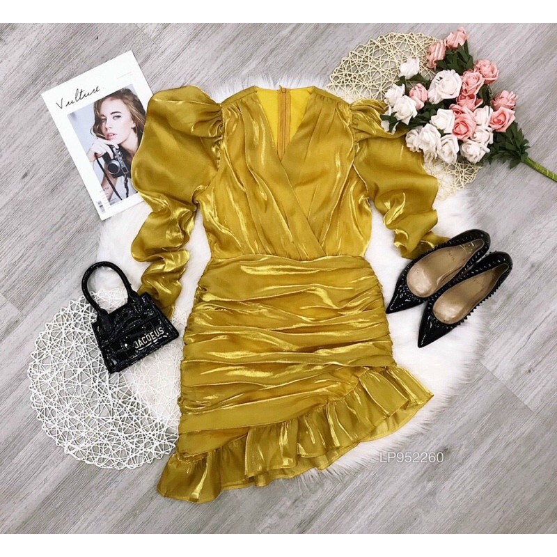 Đầm body nhúng bèo tà xéo tay dài