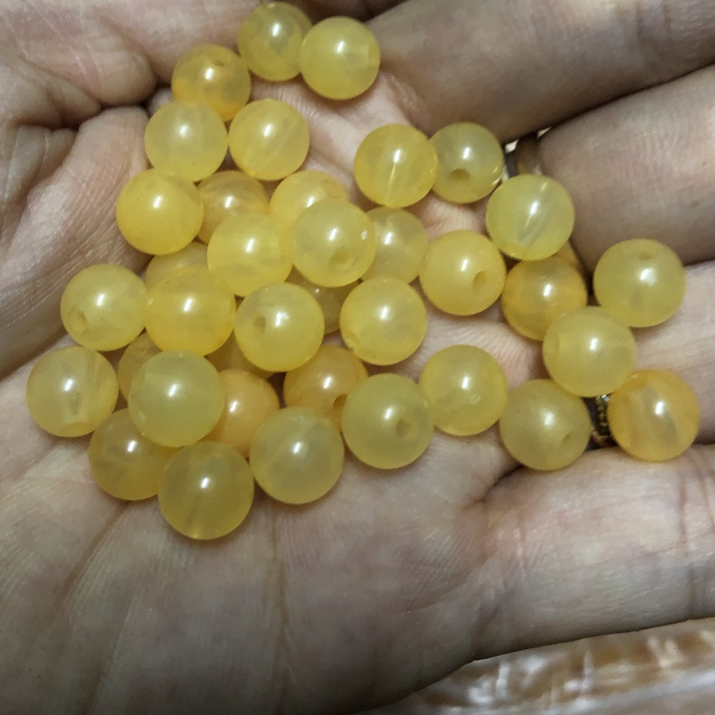 Sale thanh lý 10-25gam hạt nhưa 8mm-10mm đủ màu